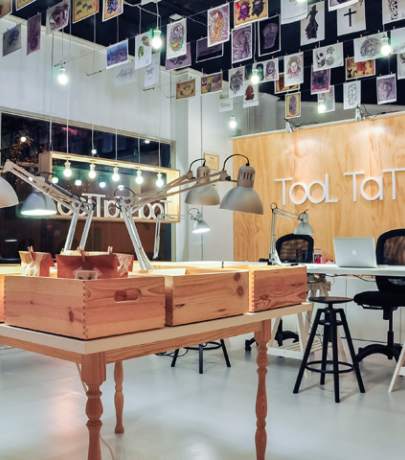 Tattoo salono interjeras