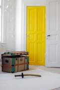 The color yellow