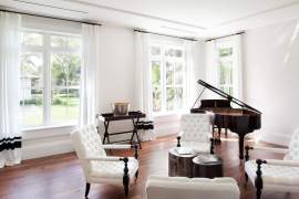 Pianinas interjere