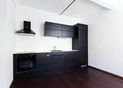 Kitchen design black - white