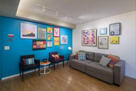 Many colors in one interior
