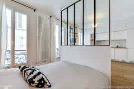 25 sq.m apartment interior. Again in Paris.