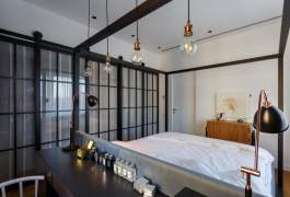 Vivid and original apartment in Ukraine