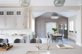 Humphrey Munson kitchens I've fallen in love with