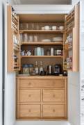Humphrey Munson kitchens I've fallen in love with