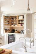 Humphrey Munson kitchens I've fallen in love with