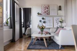 Cozy and feminine 36 sq.m apartment in Sweden