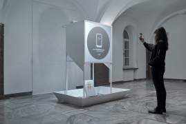 Installation which transforms a selfie to a gravel