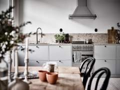 Kitchen without upper cabinets