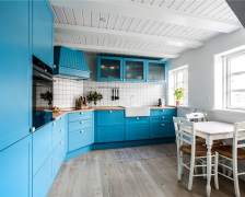 Blue kitchen furniture