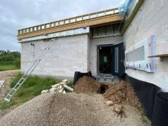 Plokščio stogo parapetai iš medienos ir OSB