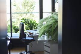 Teisinga darbo vietos ergonomika namuose, biure, vaikų kambaryje