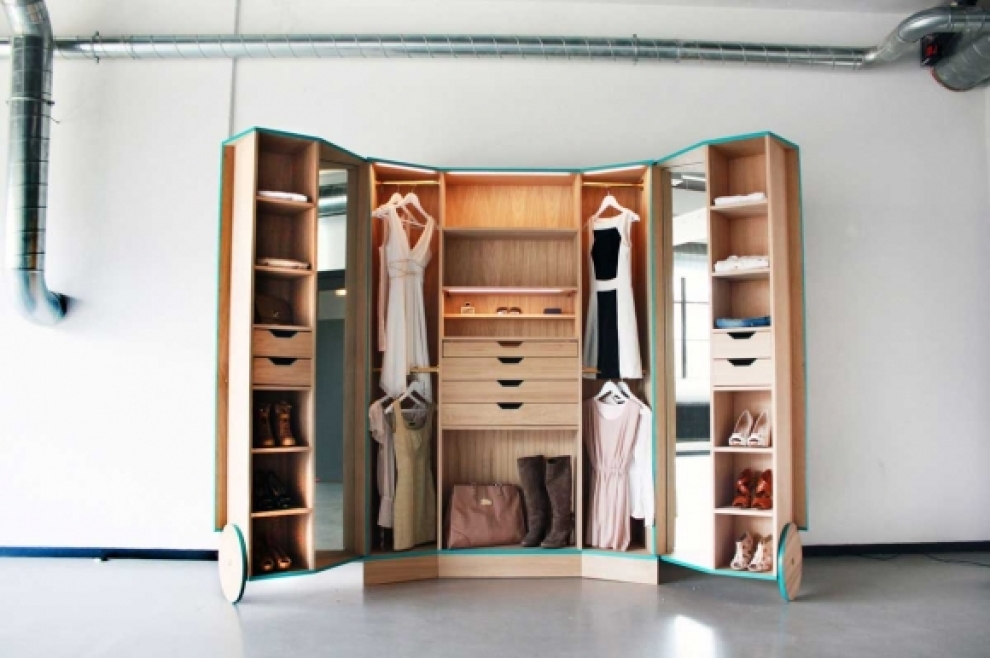 Walk in closet