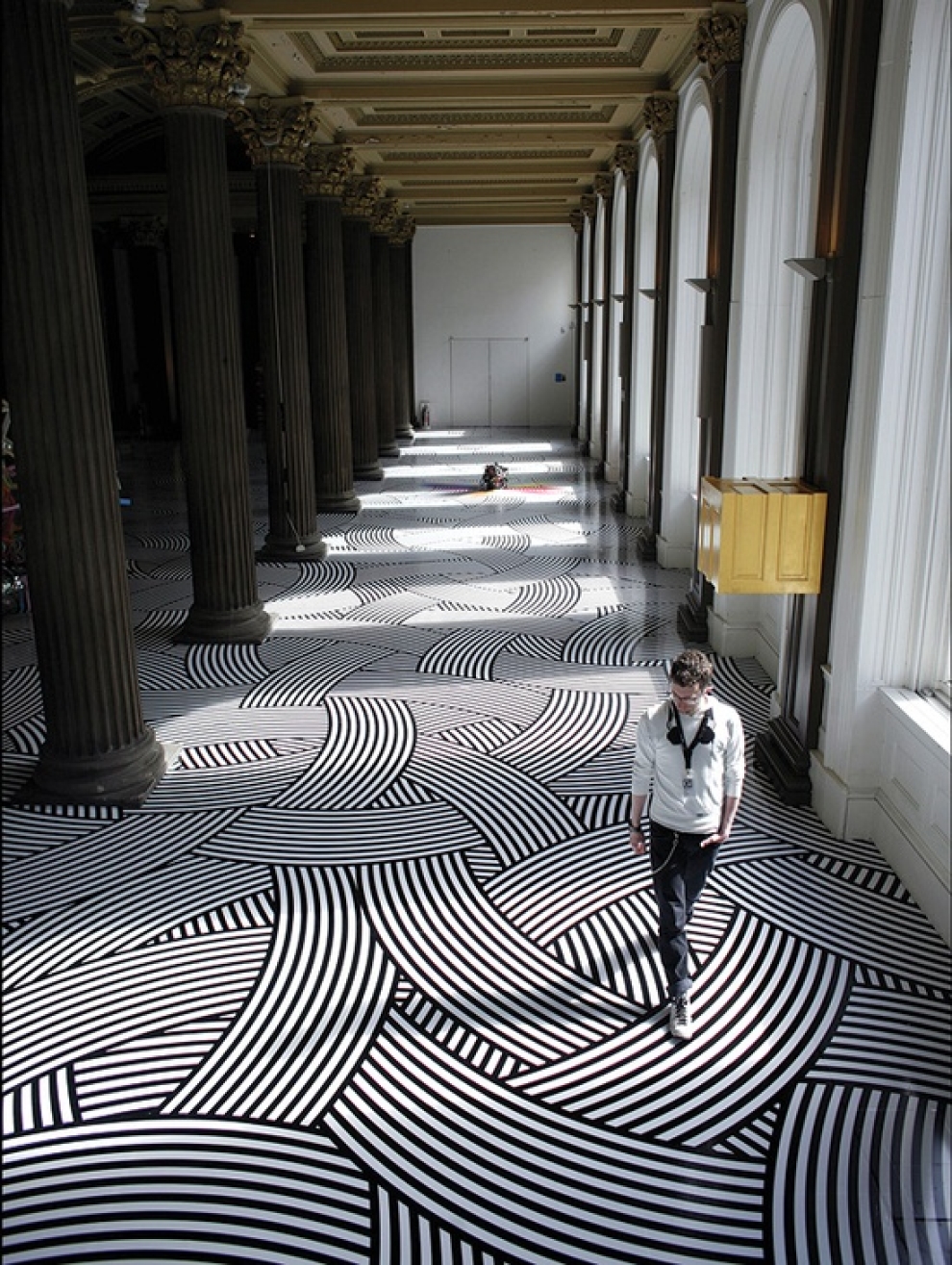 Pattern floor