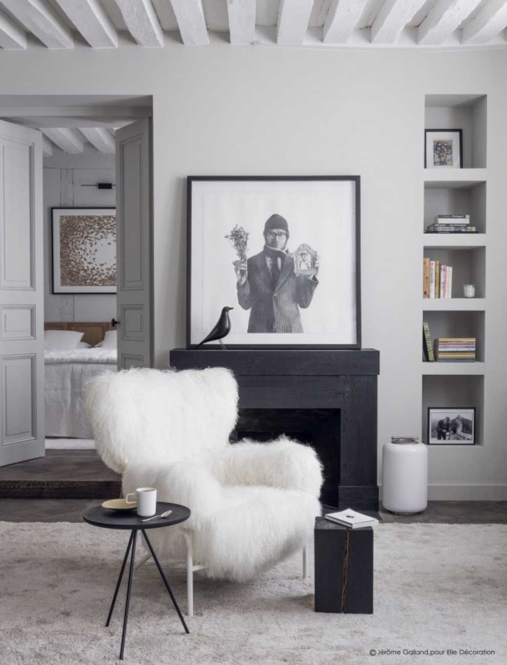 armchair with fur