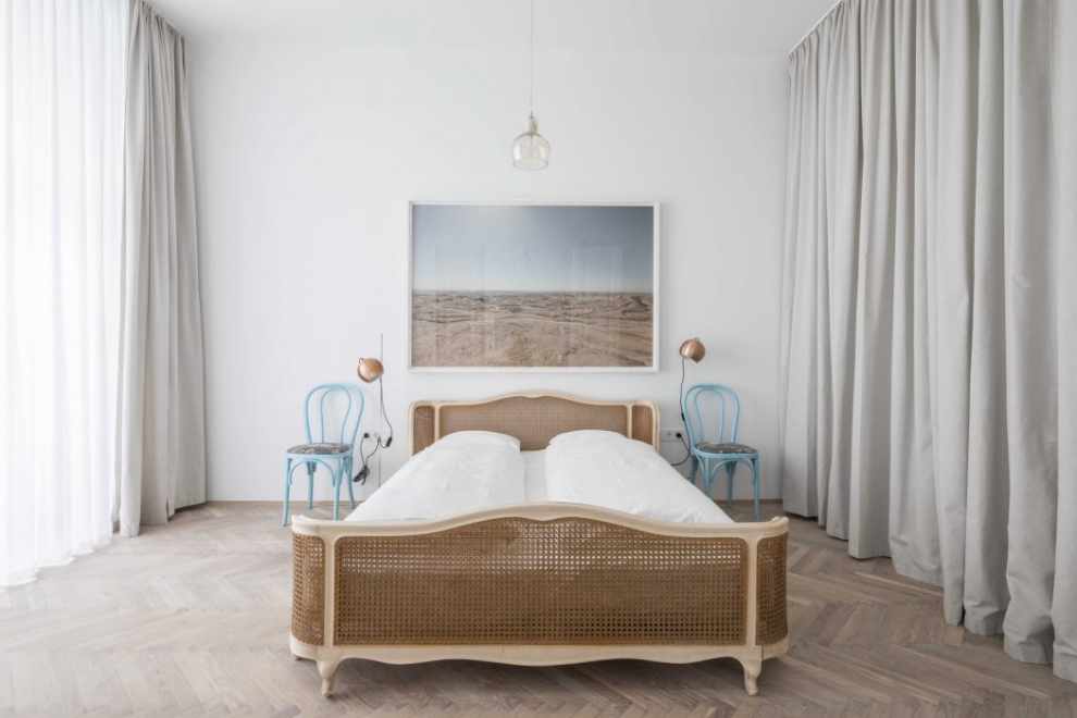spacious bedroom