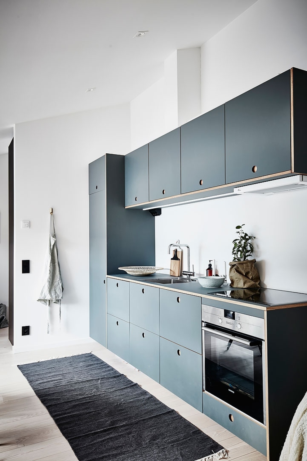 blue ikea kitchen reform fronts