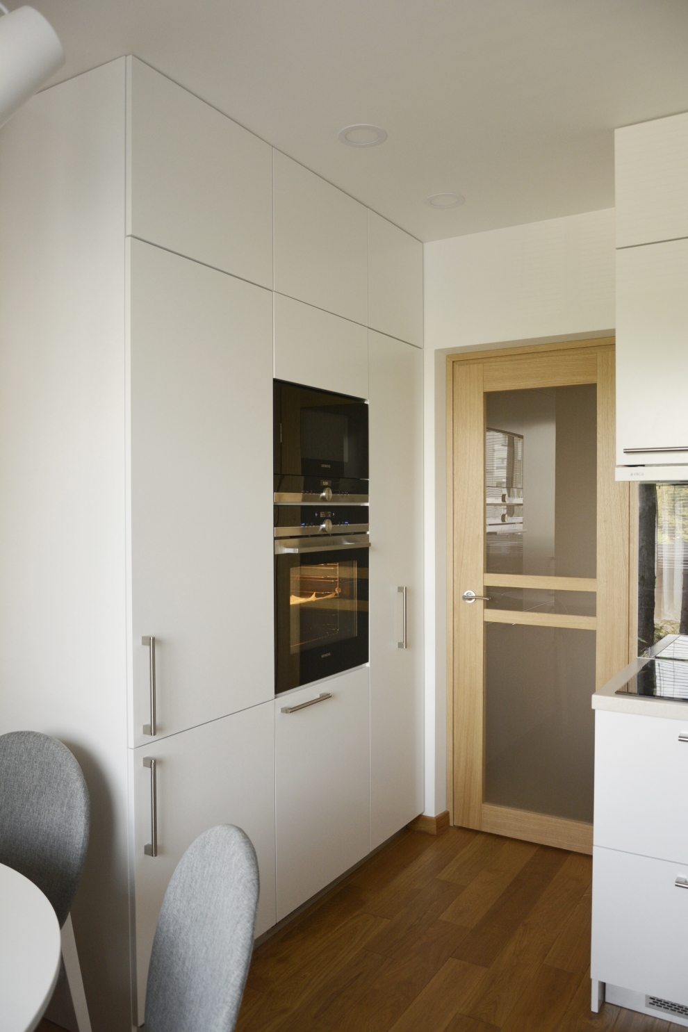 integrated oven and microwave