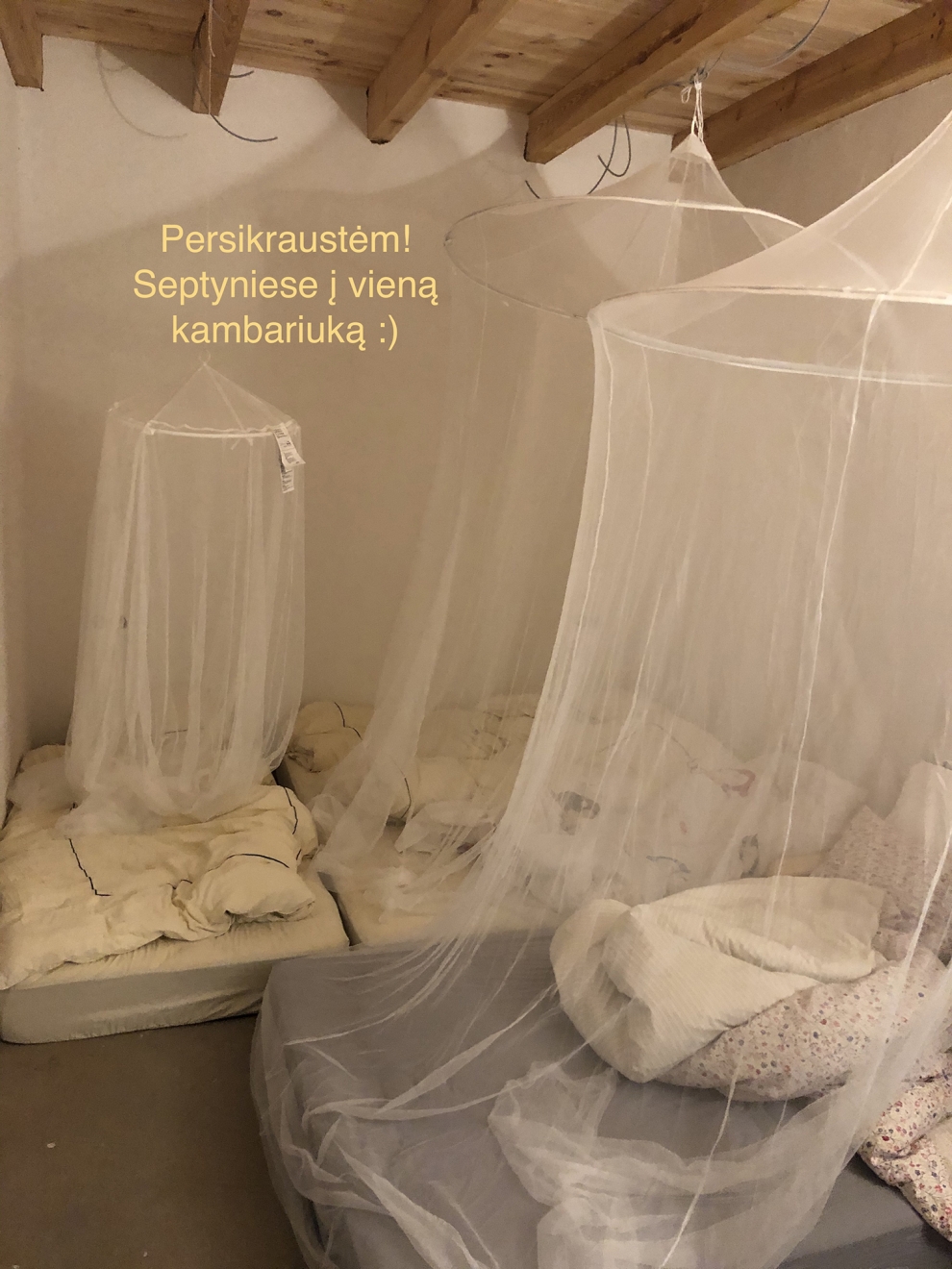 ciuziniai antresoleje