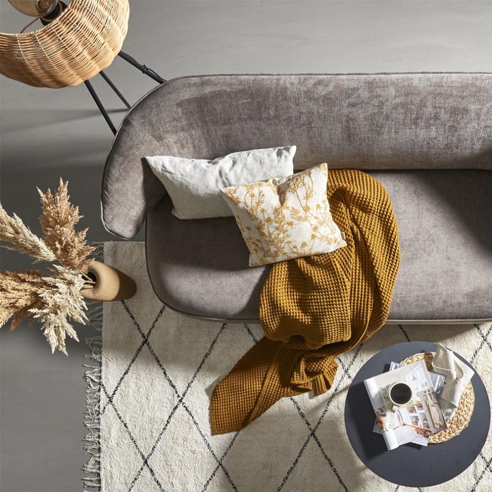 kaip issirinkti sofa