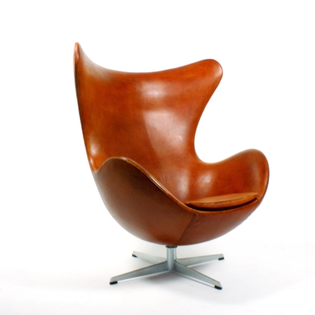 arne jacobsen chair
