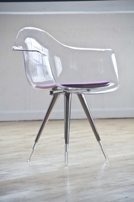 angel arm chair