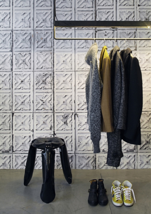clothes hanger