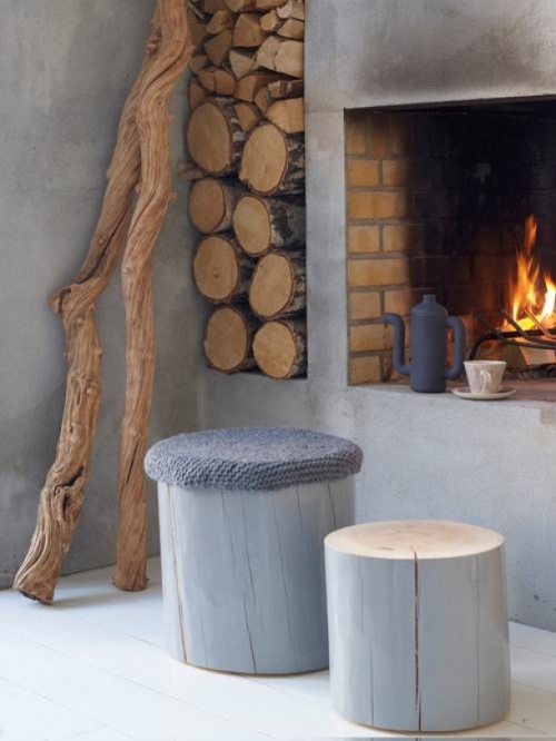 firewoods near fireplace