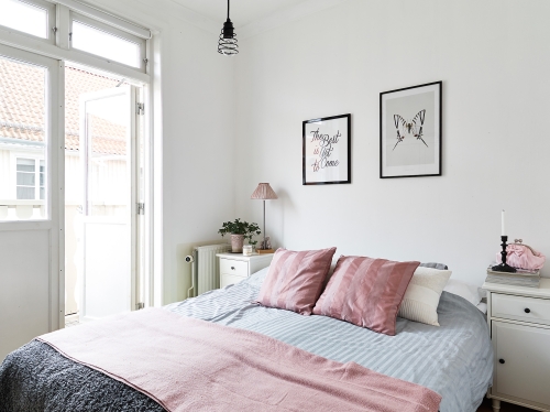 romantic bedroom