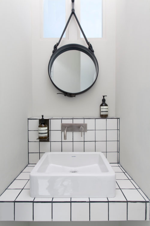 scandinavian type washbasin