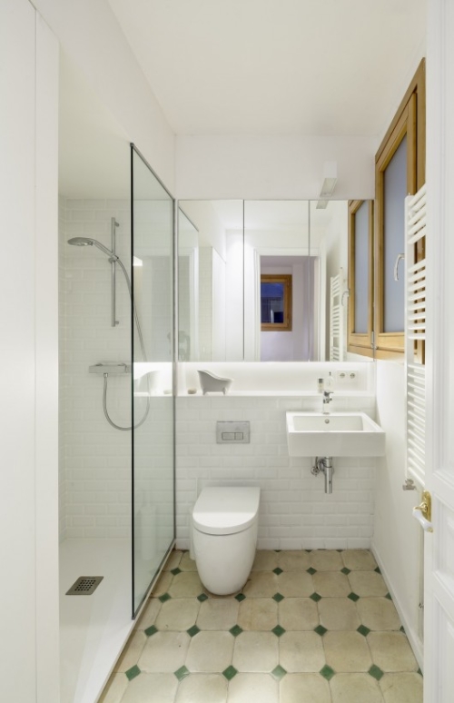 bathroom layout ideas