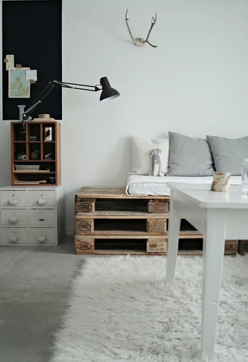 how to use wooden pallets