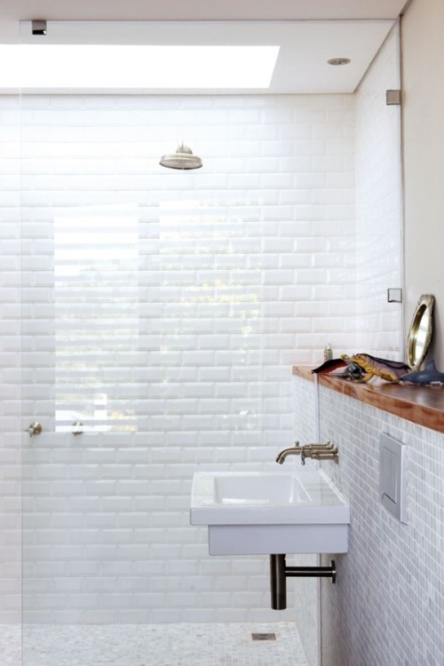 white glossy tiles