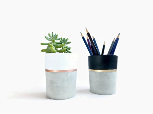 pencil holder from concrete