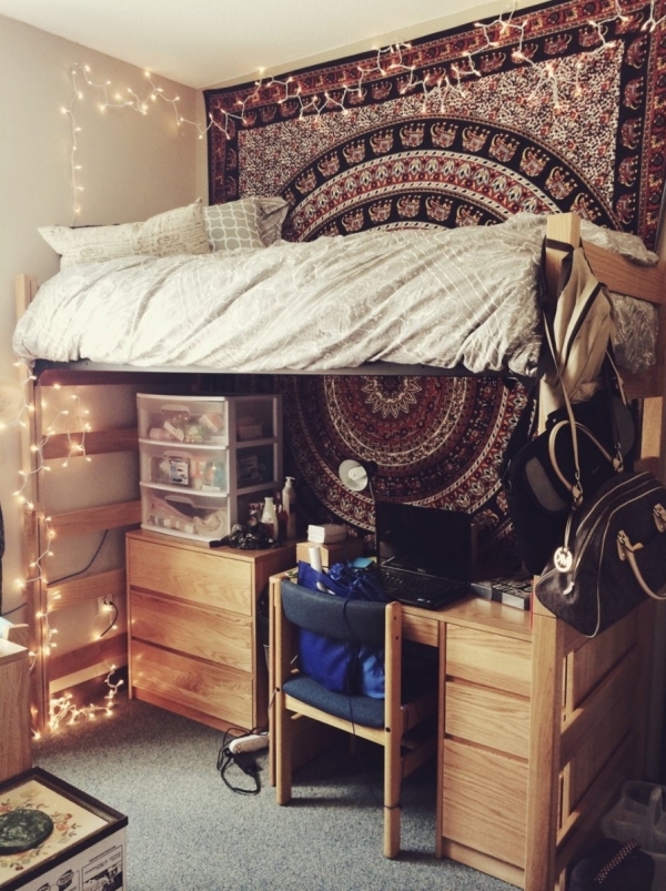 cosy dorm room