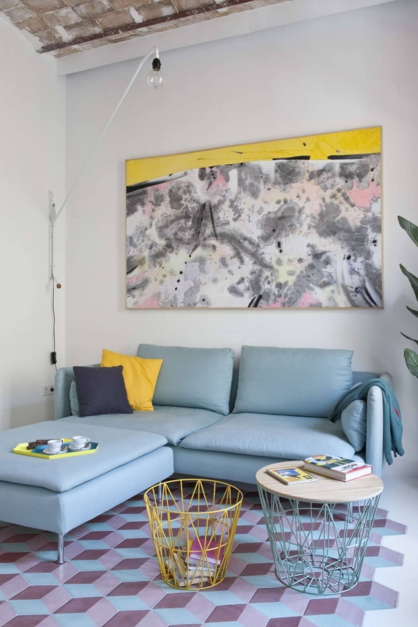 many colors in one interior
