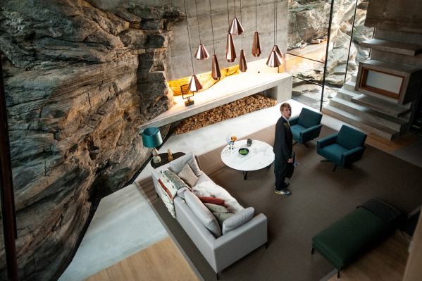 ex-machina-movie-interiors